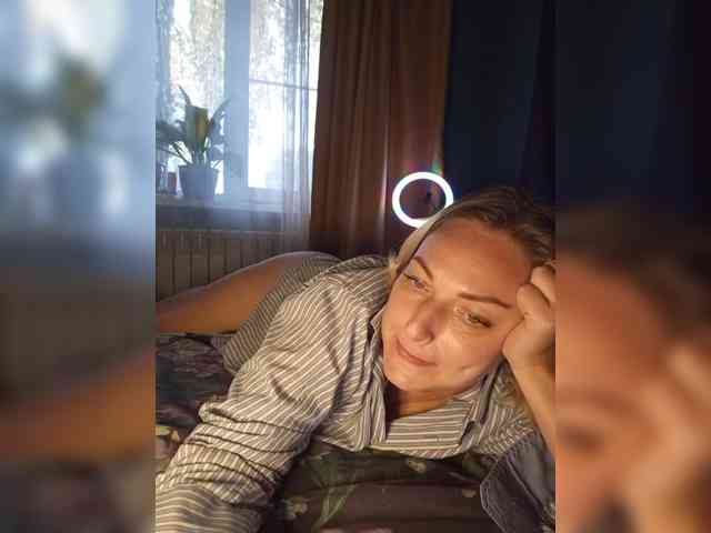 Tanysha-1 webcam