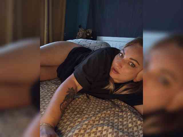 Tanysha-1 webcam
