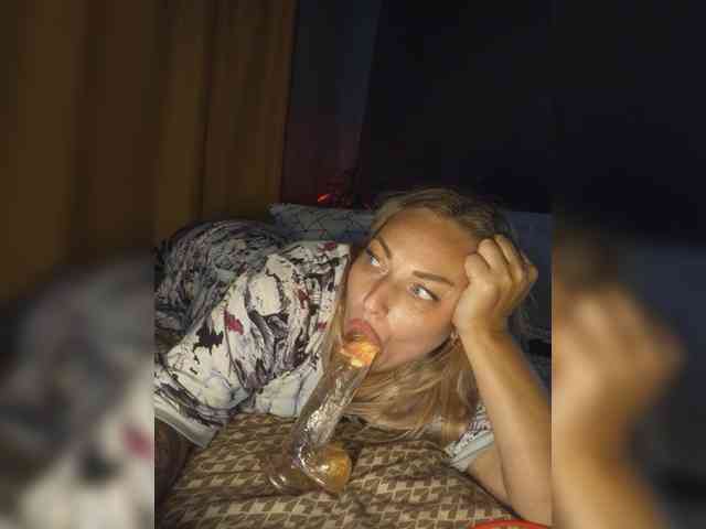 Tanysha-1 webcam