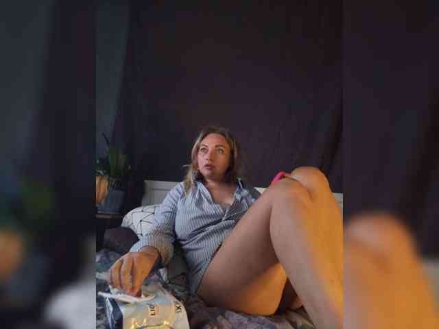 Tanysha-1 webcam
