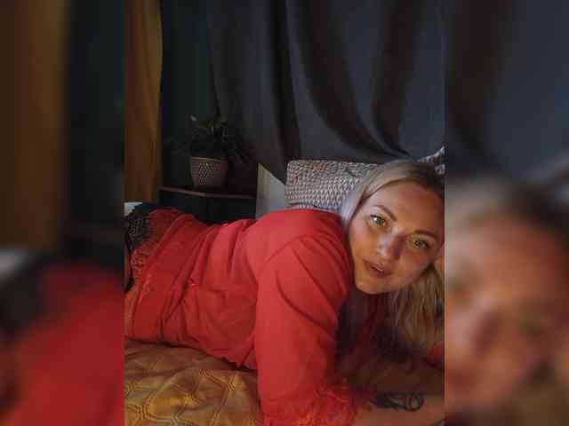 Tanysha-1 webcam