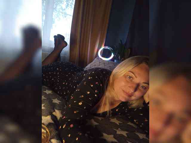 Tanysha-1 webcam