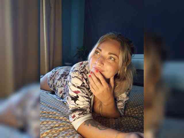 Tanysha-1 webcam