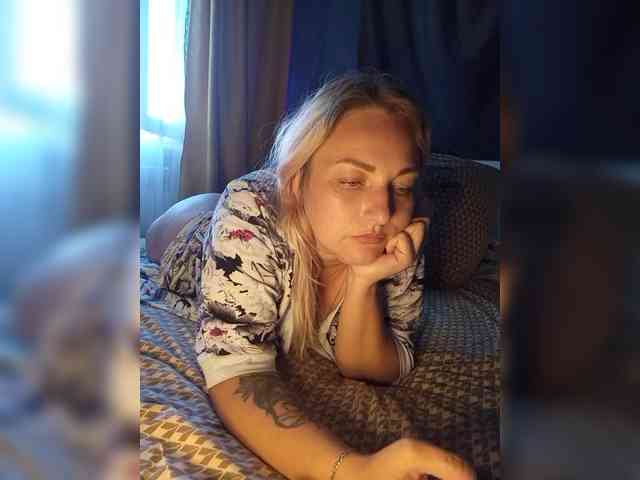 Tanysha-1 webcam