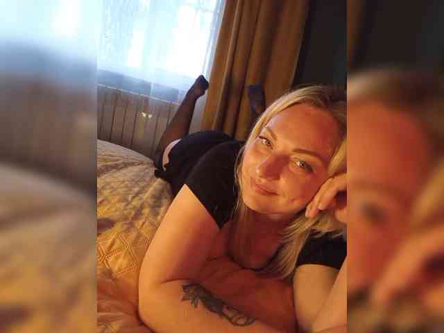 Tanysha-1 webcam