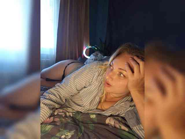 Tanysha-1 webcam