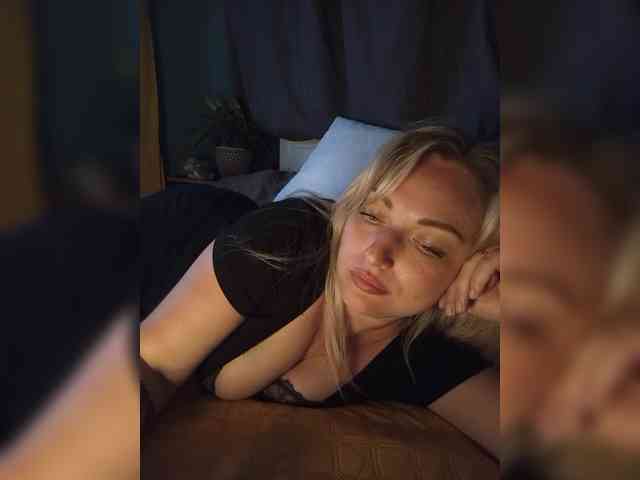 Tanysha-1 webcam