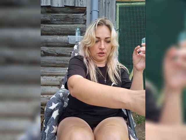 Tanysha-1 webcam