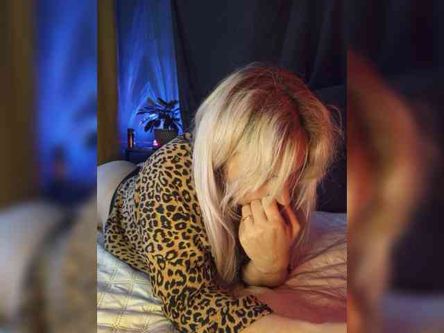 Tanysha-1 webcam