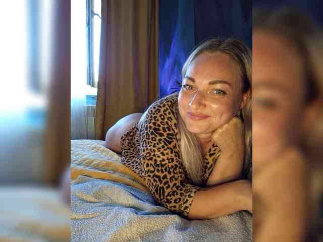 Tanysha-1 webcam