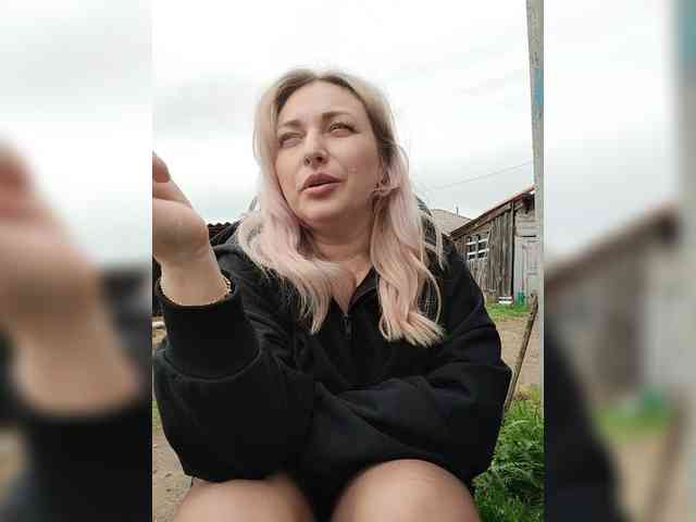 Tanysha-1 webcam