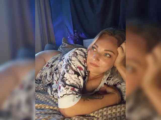 Tanysha-1 webcam