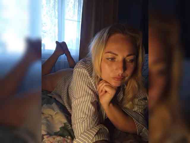 Tanysha-1 webcam