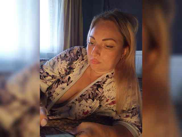 Tanysha-1 webcam