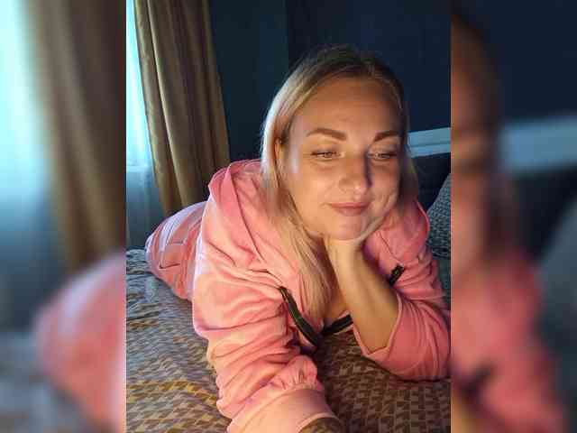 Tanysha-1 webcam