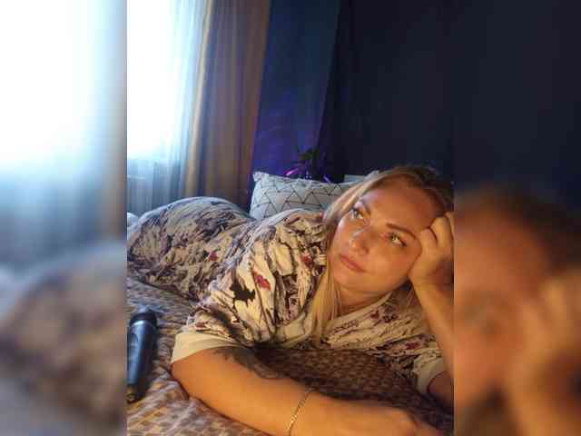 Tanysha-1 webcam