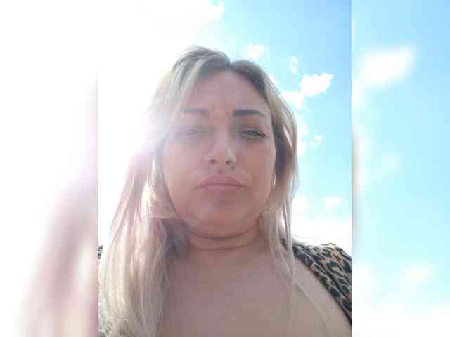 Tanysha-1 webcam