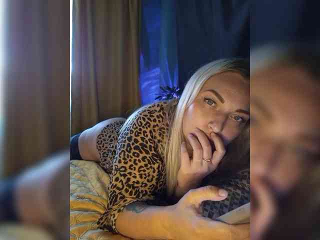 Tanysha-1 webcam