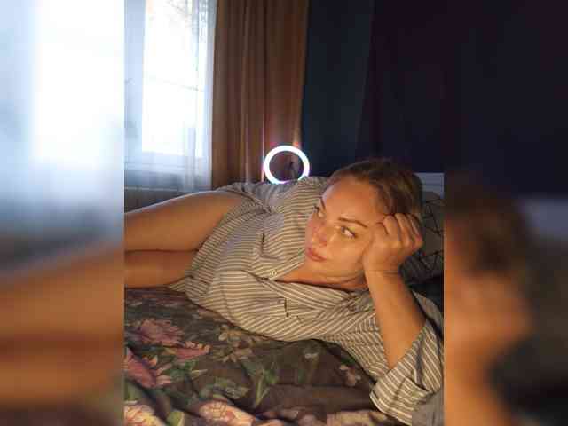 Tanysha-1 webcam