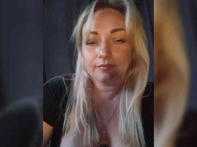Tanysha-1 webcam