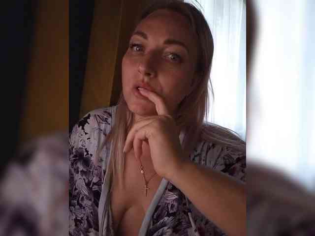 Tanysha-1 webcam