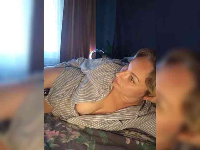 Tanysha-1 webcam
