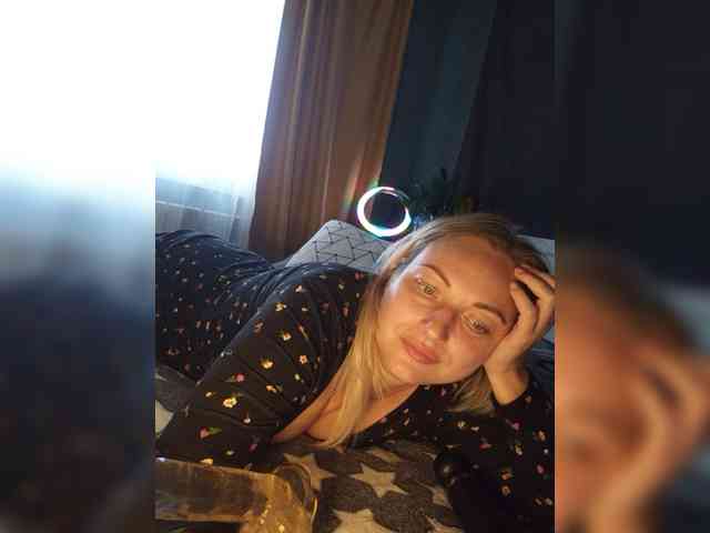 Tanysha-1 webcam