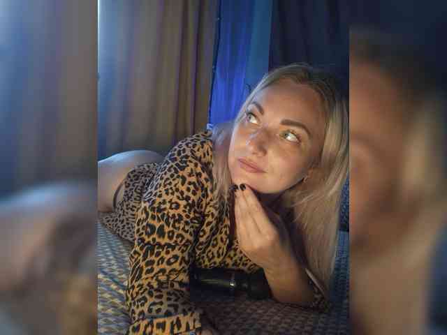 Tanysha-1 webcam