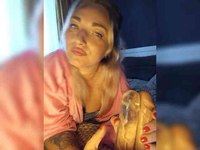Tanysha-1 webcam