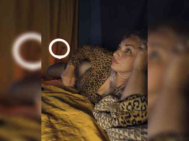 Tanysha-1 webcam