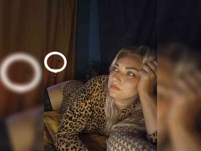 Tanysha-1 webcam