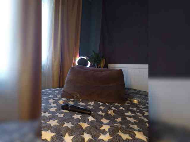 Tanysha-1 webcam