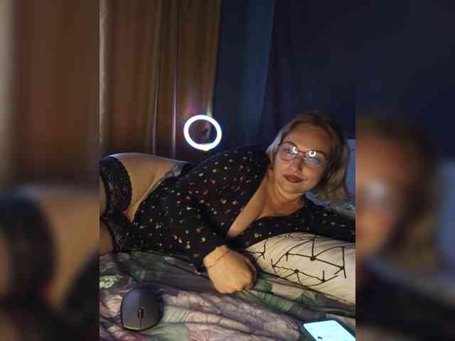 Tanysha-1 webcam