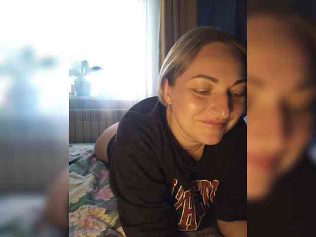 Tanysha-1 webcam
