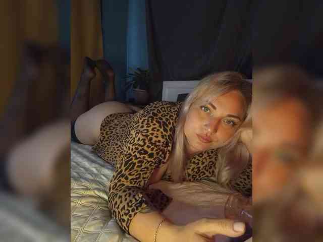 Tanysha-1 webcam