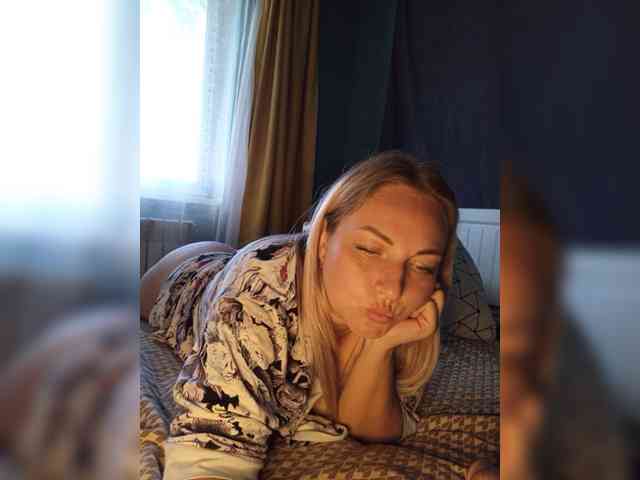 Tanysha-1 webcam