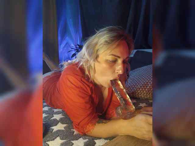 Tanysha-1 webcam