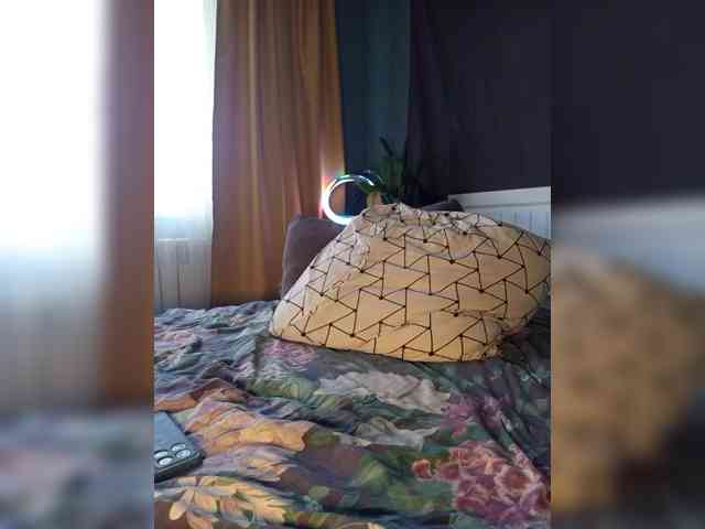 Tanysha-1 webcam