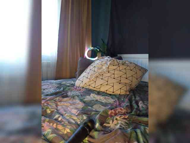 Tanysha-1 webcam