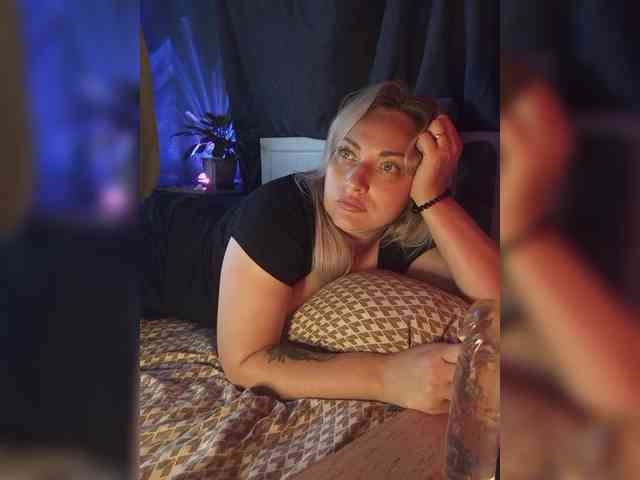 Tanysha-1 webcam