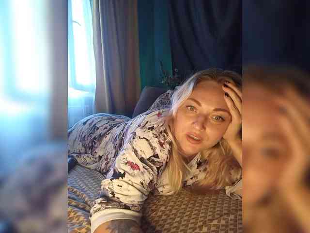 Tanysha-1 webcam