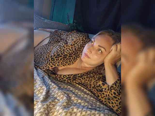 Tanysha-1 webcam