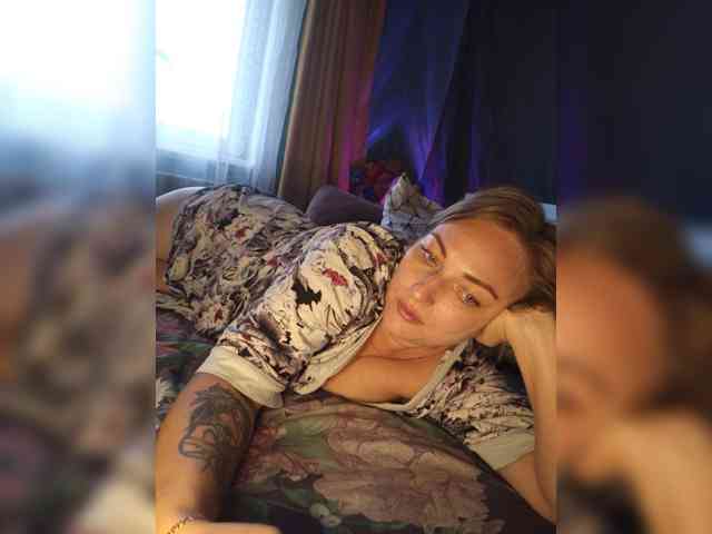 Tanysha-1 webcam