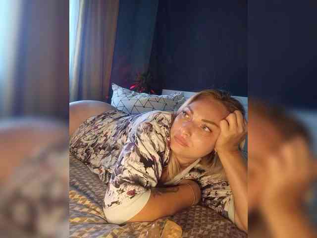 Tanysha-1 webcam