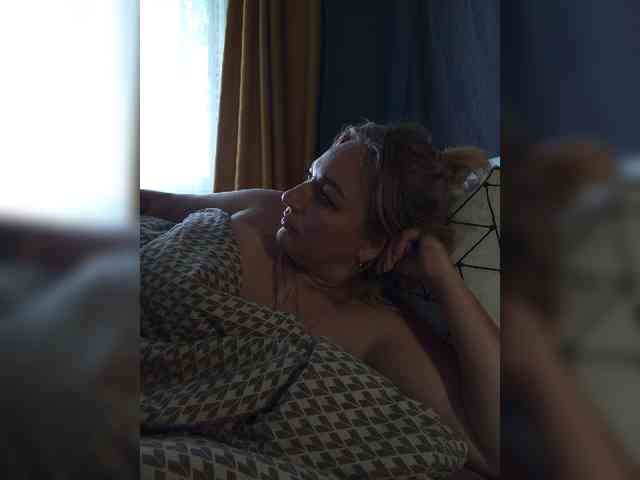 Tanysha-1 webcam