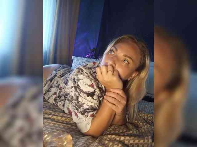 Tanysha-1 webcam