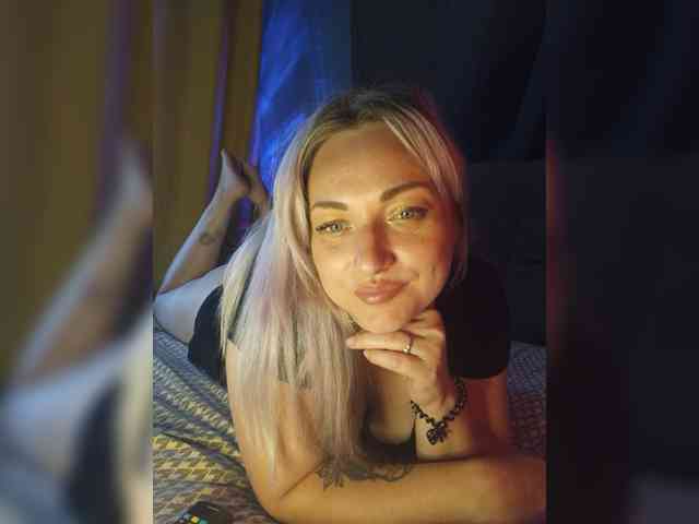 Tanysha-1 webcam