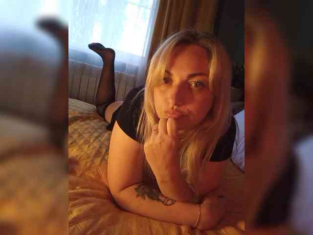 Tanysha-1 webcam