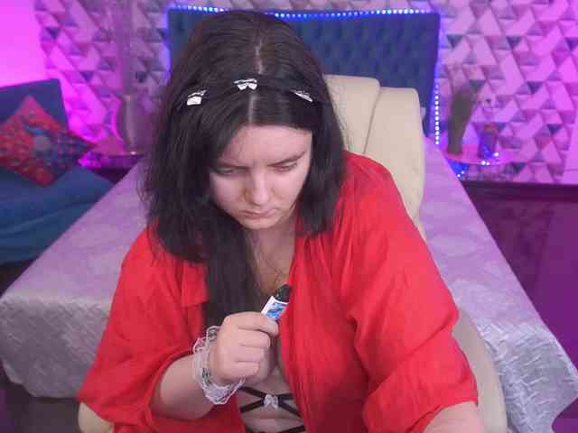 LittleShyy webcam