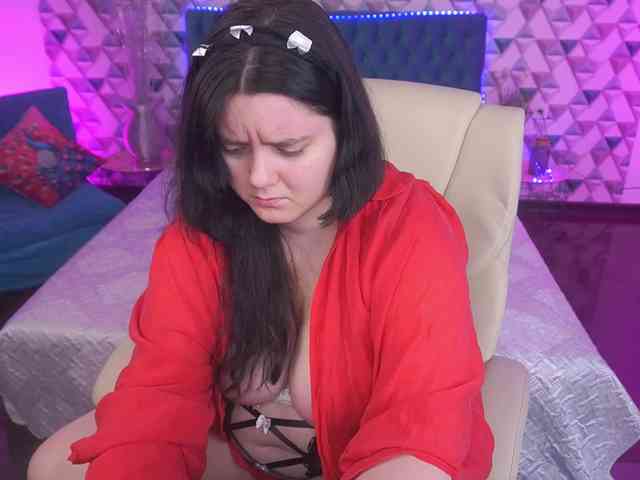 LittleShyy webcam